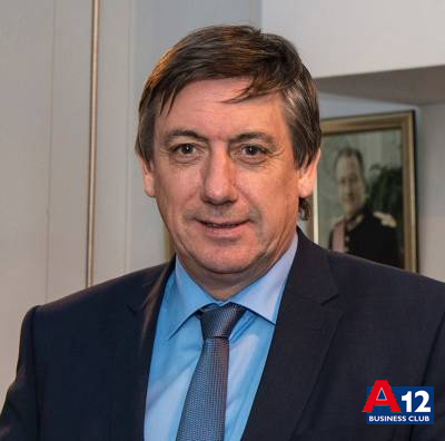 Ontbijtvergadering met Jan Jambon