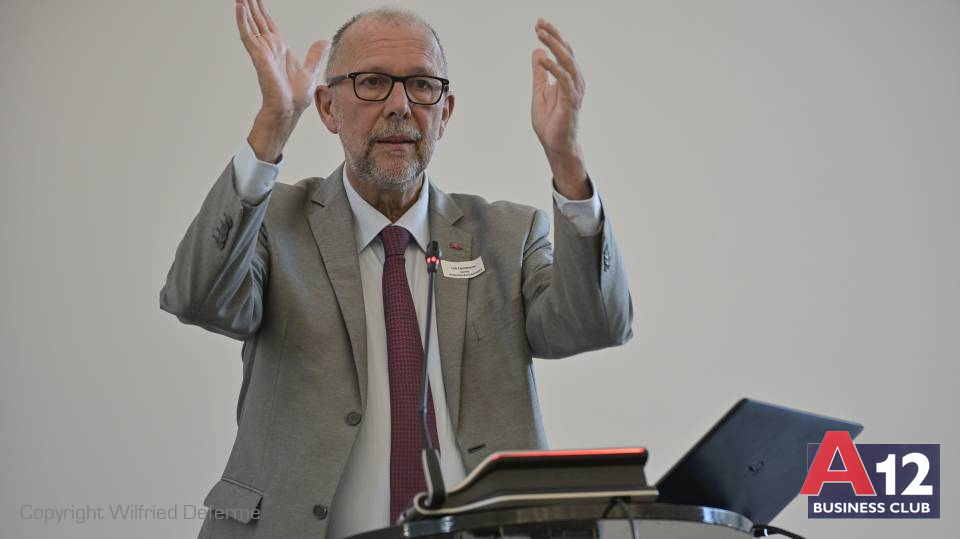 Fotoalbum - Bezoek met ons het nieuw Provinciehuis - A12 Business Club - Evenement