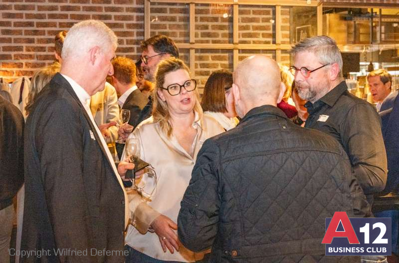 Fotoalbum - Eindejaarsbuffet met lezing over humor en de Antwerpse taal - A12 Business Club - Evenement