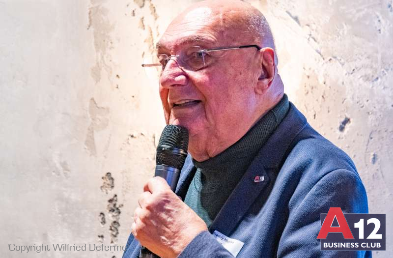 Fotoalbum - Eindejaarsbuffet met lezing over humor en de Antwerpse taal - A12 Business Club - Evenement