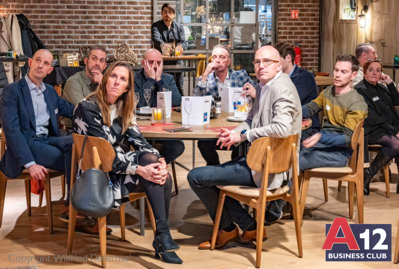 Fotoalbum - Eindejaarsbuffet met lezing over humor en de Antwerpse taal - A12 Business Club - Evenement