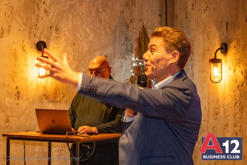 Fotoalbum - Eindejaarsbuffet met lezing over humor en de Antwerpse taal - A12 Business Club - Evenement