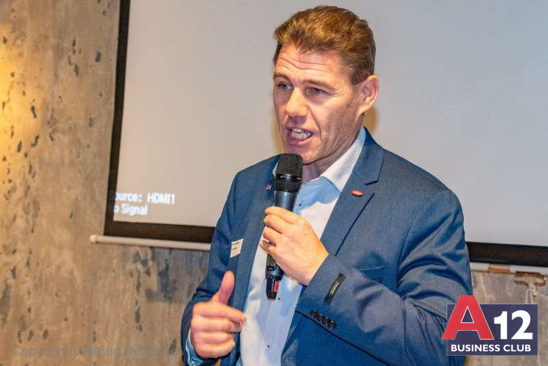 Fotoalbum - Eindejaarsbuffet met lezing over humor en de Antwerpse taal - A12 Business Club - Evenement