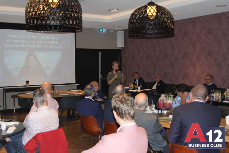 Fotoalbum - Minister Annick De Ridder over transport en mobiliteit - A12 Business Club - Evenement