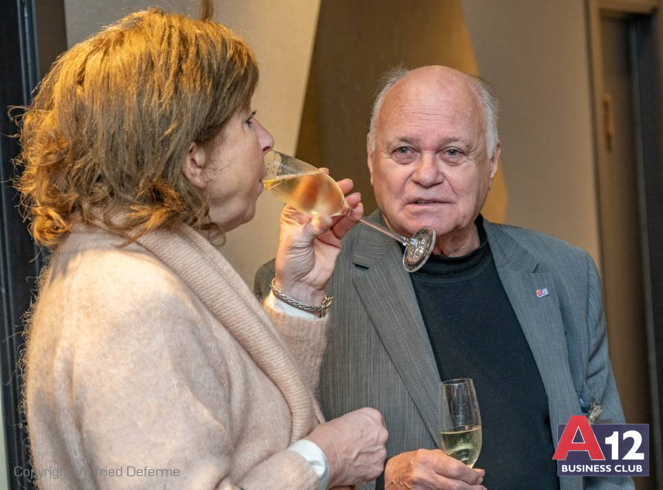 Fotoalbum - Ontbijtvergadering met Kris Seyen over AI - A12 Business Club - Evenement