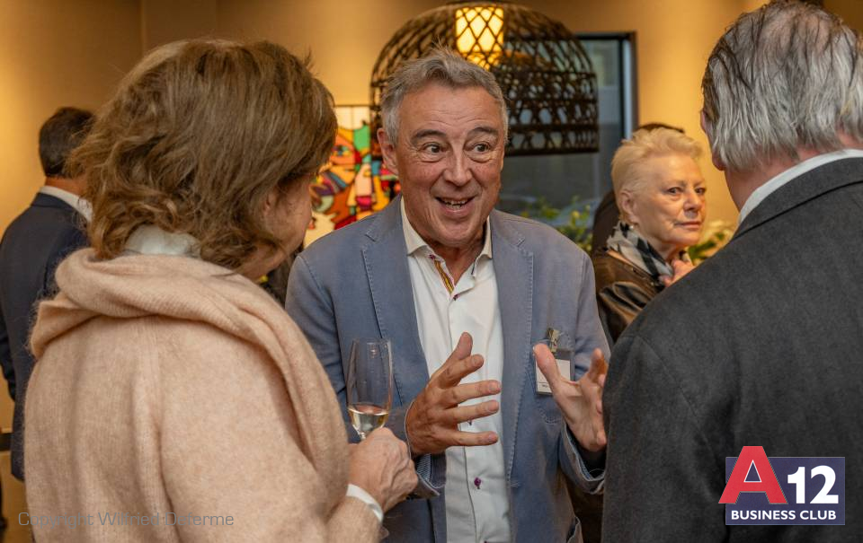 Fotoalbum - Ontbijtvergadering met Kris Seyen over AI - A12 Business Club - Evenement