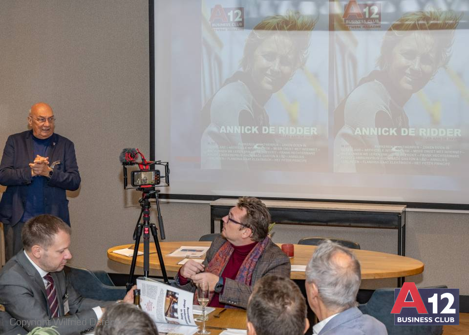 Fotoalbum - Ontbijtvergadering met Kris Seyen over AI - A12 Business Club - Evenement