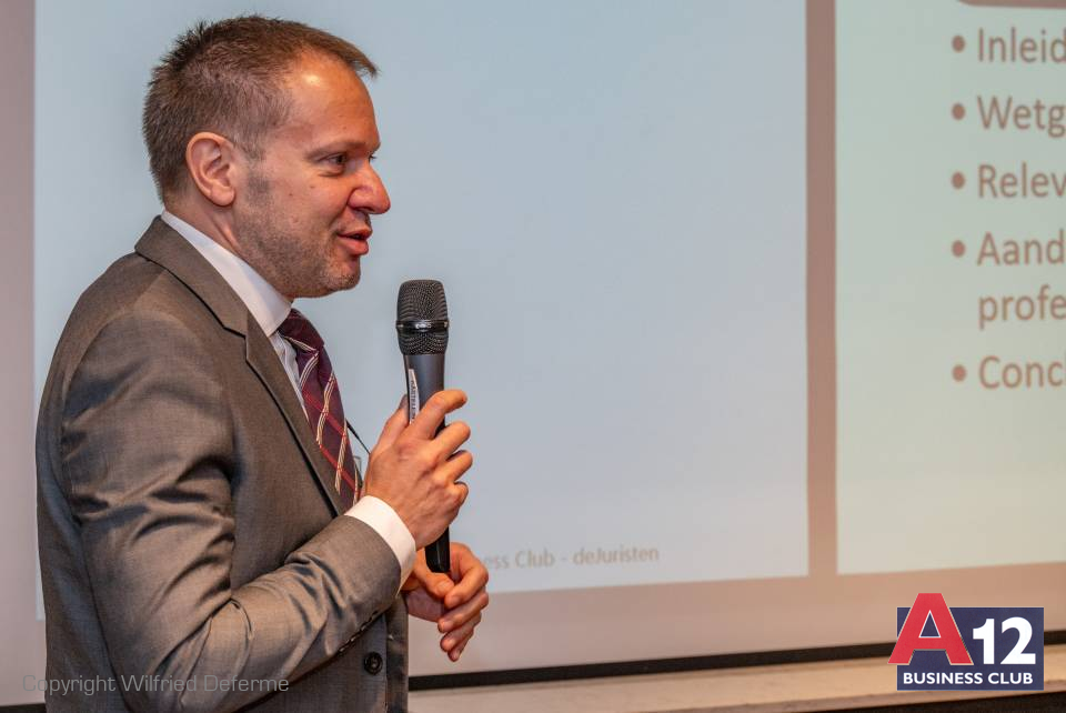 Fotoalbum - Ontbijtvergadering met Kris Seyen over AI - A12 Business Club - Evenement