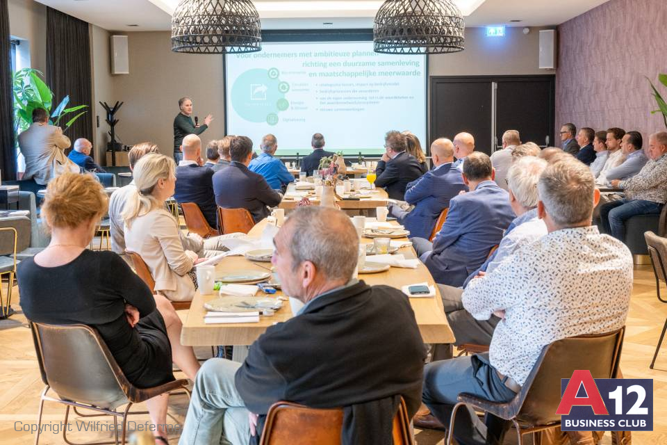 Fotoalbum - Ontbijtvergadering met Rik Candries (VlAIO) - A12 Business Club - Evenement