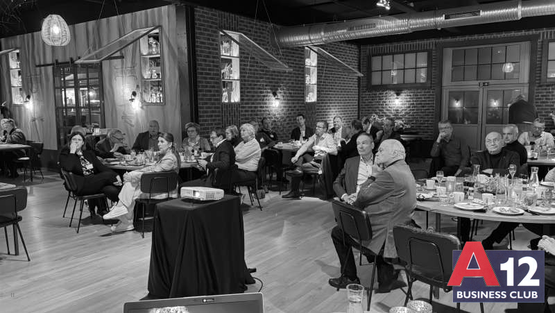 Fotoalbum - Ontbijtvergadering over UITBLINKEN MET JE WINKEL  - A12 Business Club - Evenement