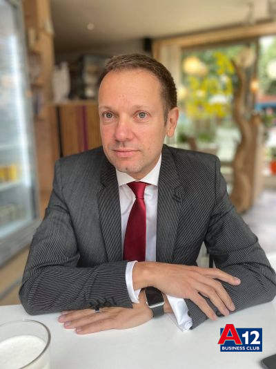 Kris Seyen - consey.legal - Klik voor meer details